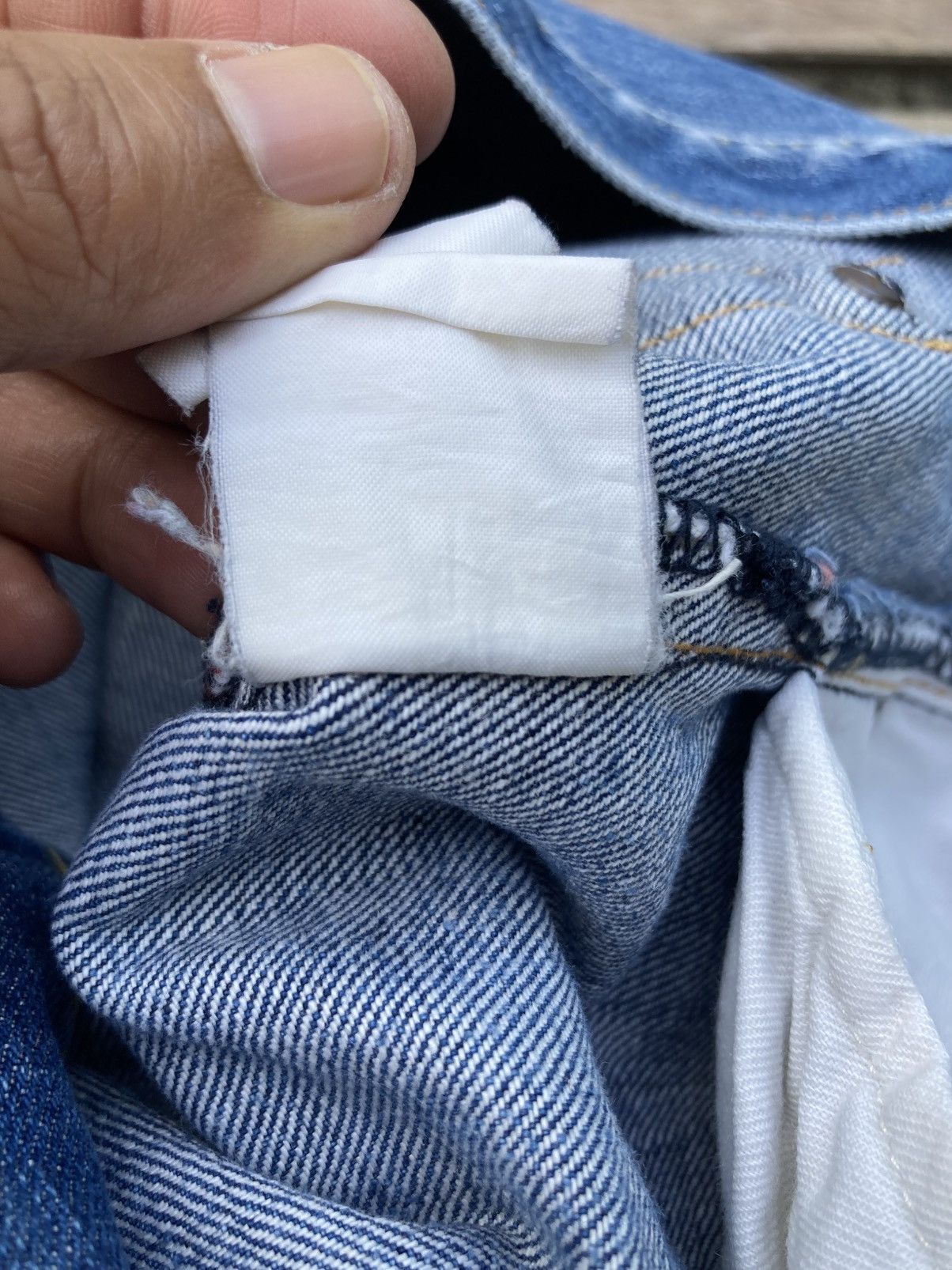 Yohji Yamamoto Yohji Yamamoto Blue Faded Hige Selvedge Denim Jeans Size US 32 / EU 48 - 14 Thumbnail
