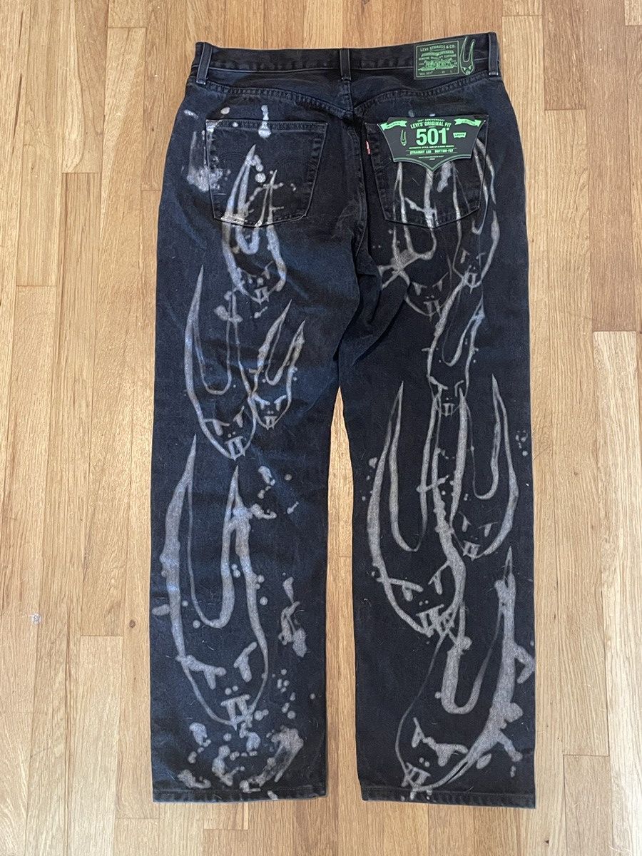 Levi's Levi’s x Barbie Ferreira 90’s 501 Jeans Size US 32 / EU 48 - 2 Thumbnail