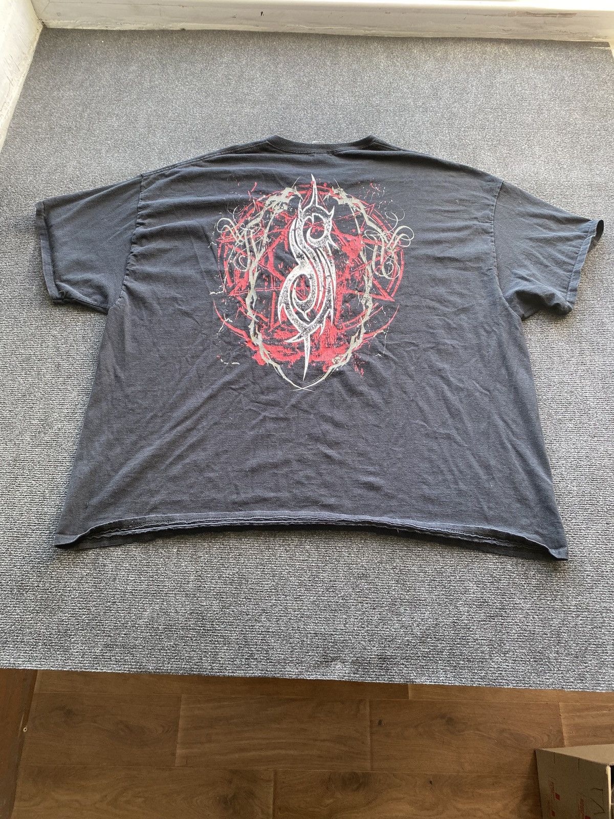 Band Tees 🔥00s Slipknot Band Tour Black 4xl Tee mens Des Moines Iowa Size US XXL / EU 58 / 5 - 2 Thumbnail