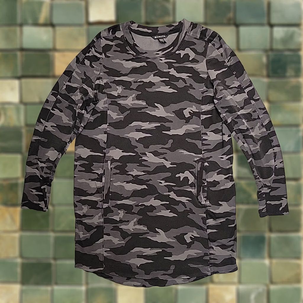 Athleta Athleta Sweatshirt Dress Women XL Gray Camouflage All Seasons Fleece Pullover Casual Athleisure Stretch Performance Size XL / US 12-14 / IT 48-50 - 1 Thumbnail