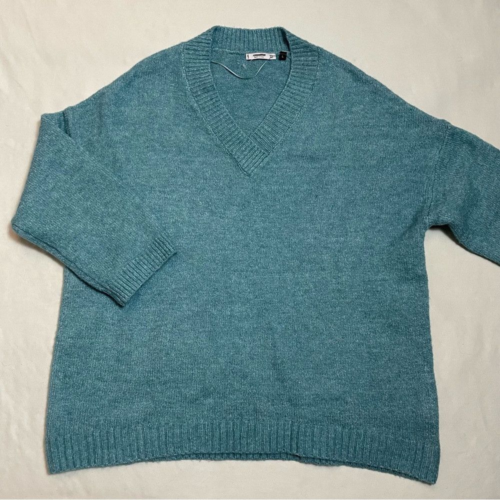 Pull & Bear New Pull & Bear Blue V-Neck Drop Shoulder Sweater Size L Size L / US 10 / IT 46 - 4 Thumbnail