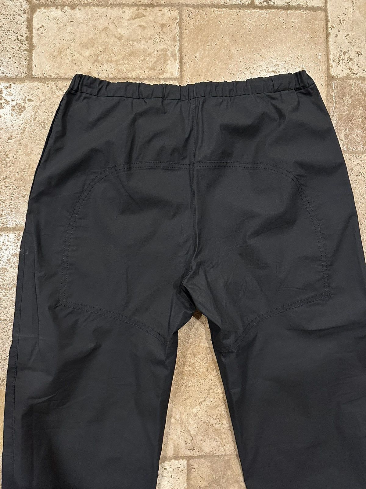 Bottega Veneta Bottega Veneta Daniel Lee Technical Coated Black Pants 2020 Size US 36 / EU 52 - 10 Thumbnail