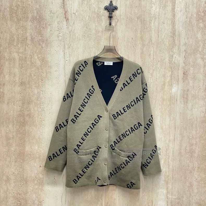 Balenciaga Y2K Zip-Up Cardigan | Grailed