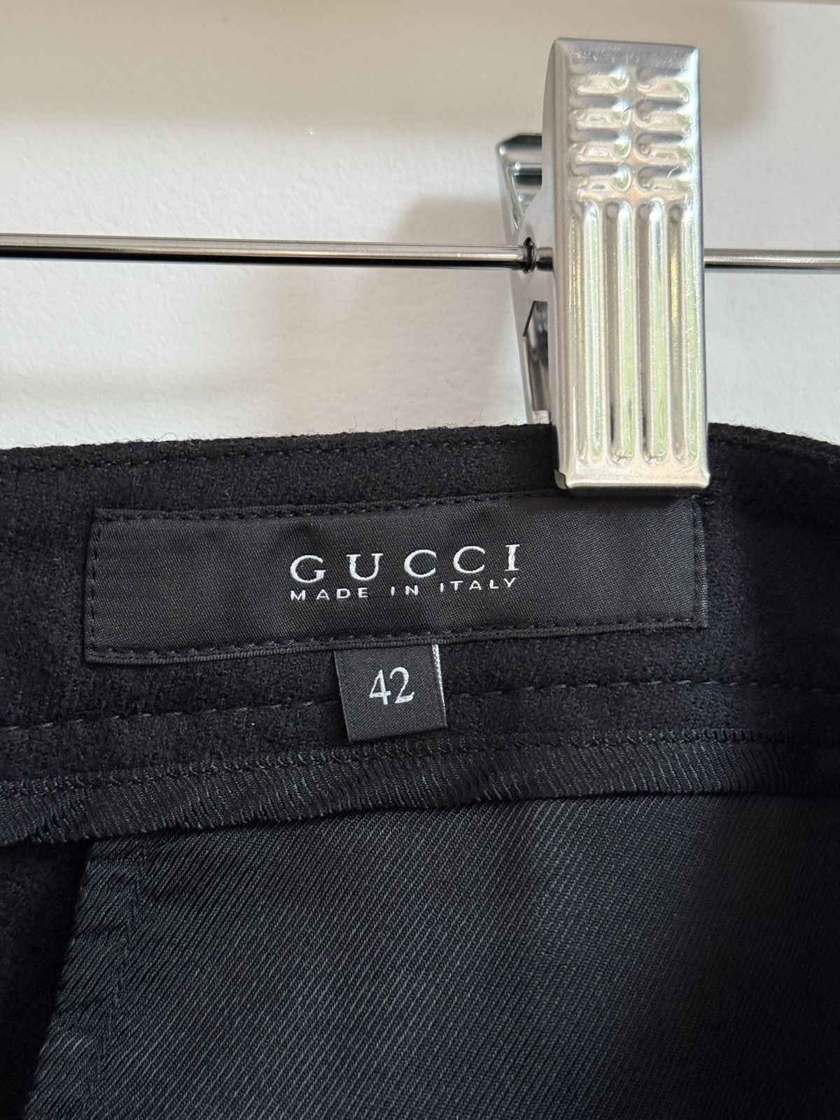 Designer × Gucci × Vintage Gucci Black Wool and Cashmere Mini Shorts Size 30" / US 8 / IT 44 - 8 Thumbnail