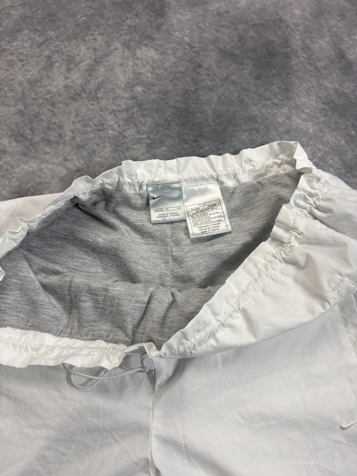 Nike × Vintage 2000s Nike Track Pants Vintage Nike Lined Nylon Flare Loose Size 32" / US 10 / IT 46 - 4 Thumbnail