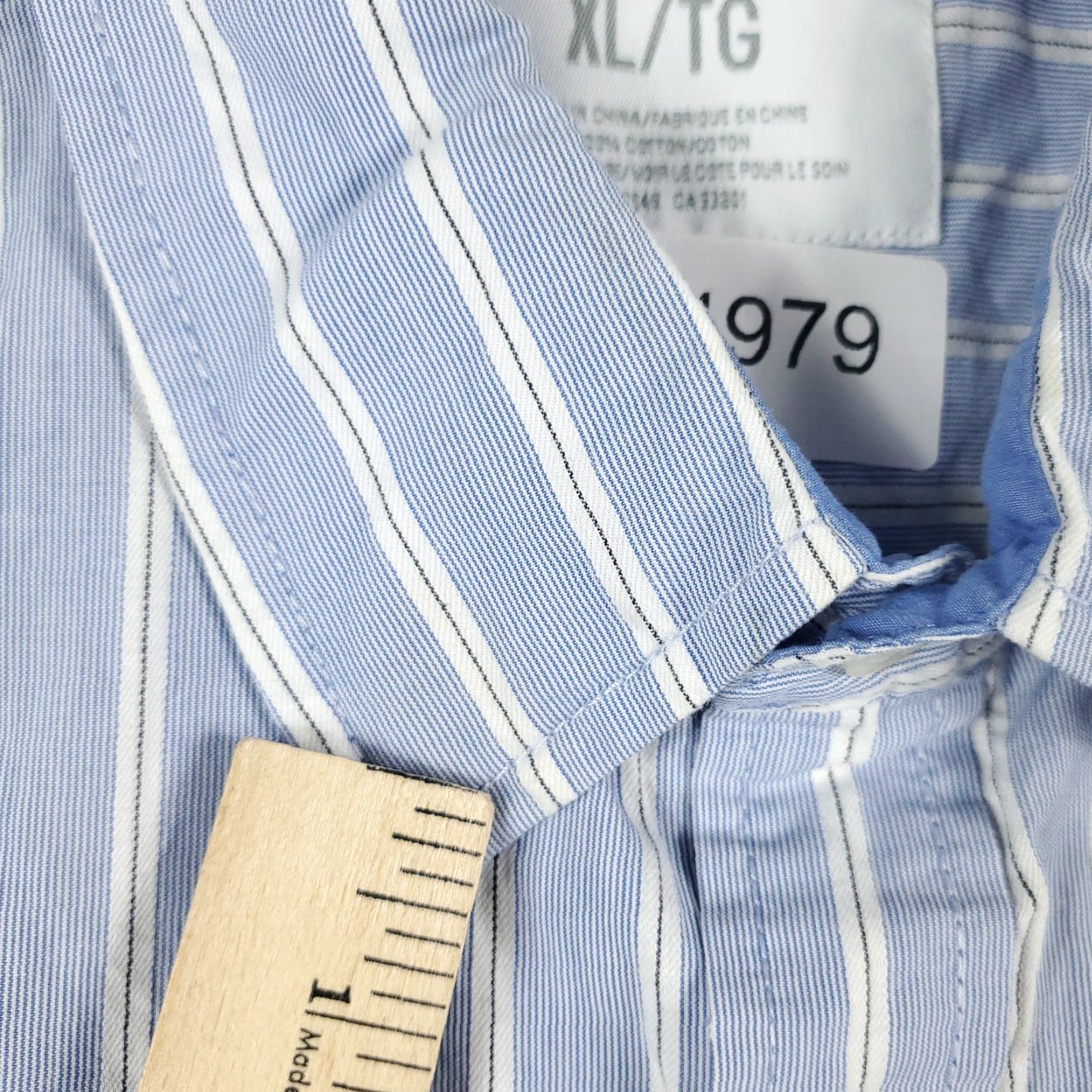 Vintage AeroPostale Mens Button-Up Shirt XL Blue White Striped Cotton Blend Long Sleeve Casual Formal N/A Mens Size US XL / EU 56 / 4 - 5 Thumbnail