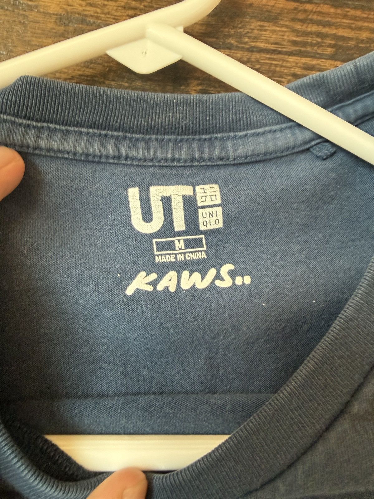 Kaws × Uniqlo Uniqlo x Kaws Navy Shirt Size US M / EU 48-50 / 2 - 3 Thumbnail