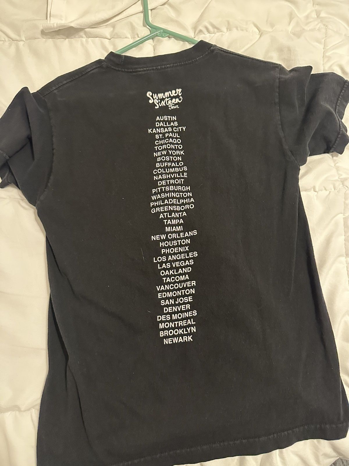 Vintage Drake summer 16 tour tee Size US S / EU 44-46 / 1 - 2 Thumbnail
