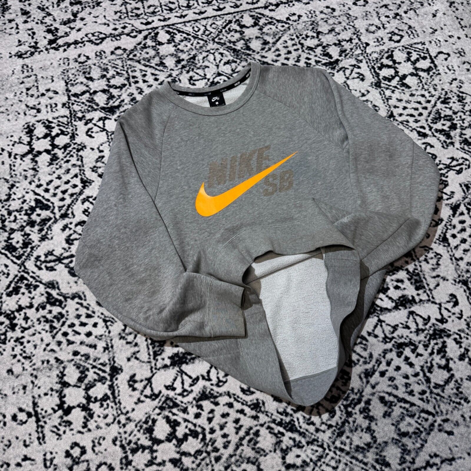 Nike × Vintage Vintage Nike Gray Cotton Crewneck Size S Y2k 90s Logo Sb Size US S / EU 44-46 / 1 - 8 Thumbnail