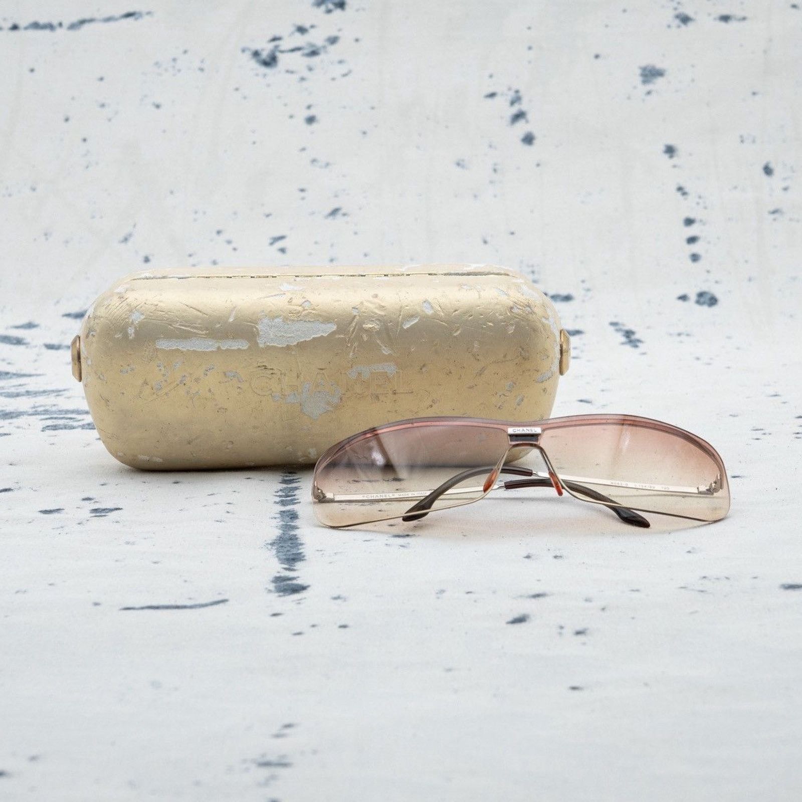 Chanel × Vintage Vintage chanel logo gradient rimless shield y2k sunglasses Size ONE SIZE - 10 Thumbnail