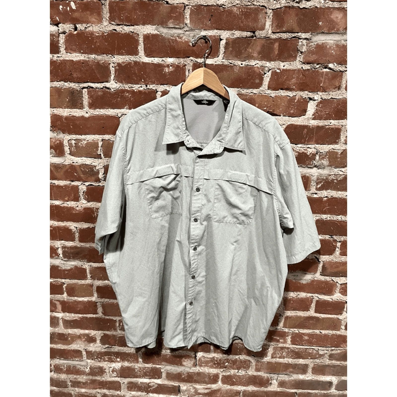 Wrangler Wrangler Mens Gray Short Sleeve Button Up Outdoor Shirt Size 3XL Tall Size US XXL / EU 58 / 5 - 2 Thumbnail