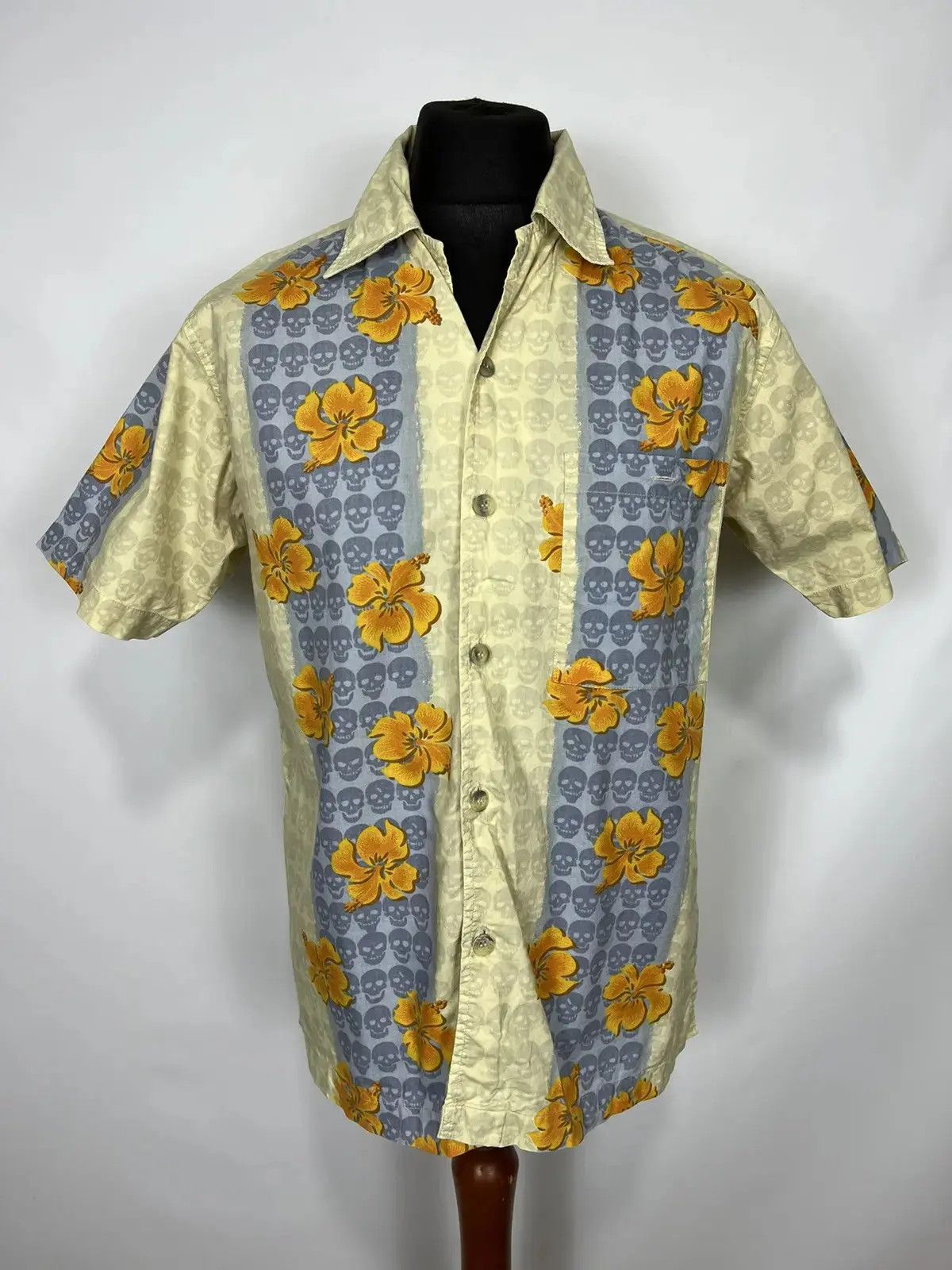 Vintage Vintage Hawaiian shirt 90’s Size US M / EU 48-50 / 2 - 1 Thumbnail