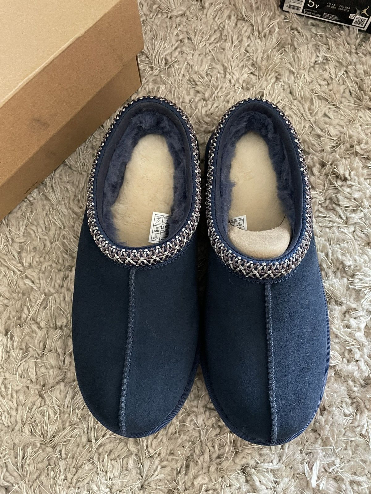Ugg Uggs tasman in blue Size US 6 / EU 39 - 5 Thumbnail