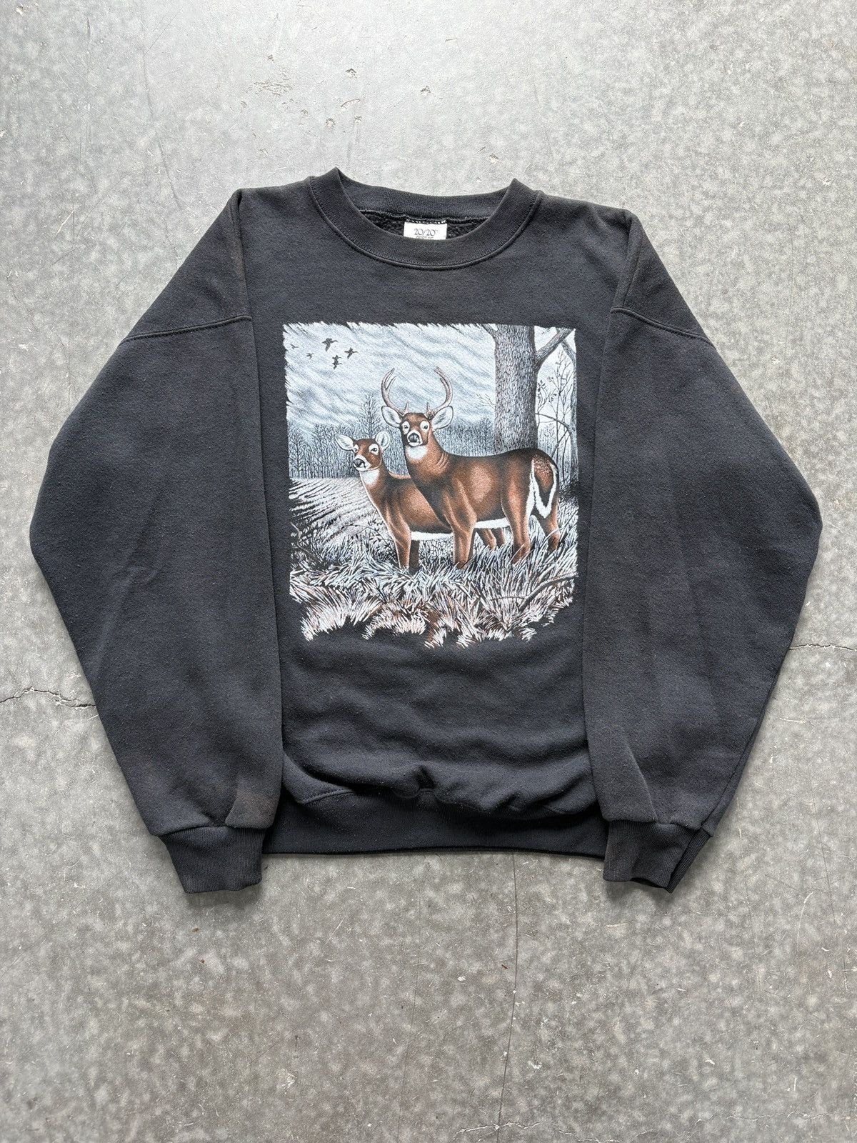 Vintage Vintage 90s Whitetail Deer Crewneck Sweatshirt Size US L / EU 52-54 / 3 - 1 Thumbnail