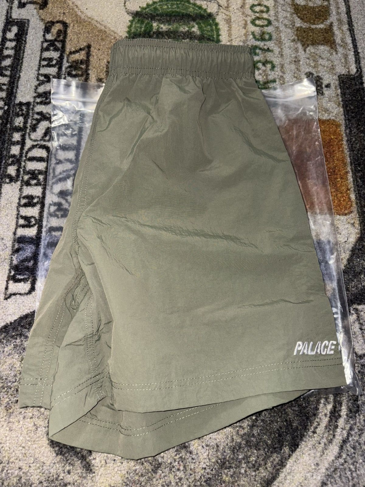 Palace Palace Standard Swim Shorts Deep Green (MEDIUM) Size US 30 / EU 46 - 1 Thumbnail