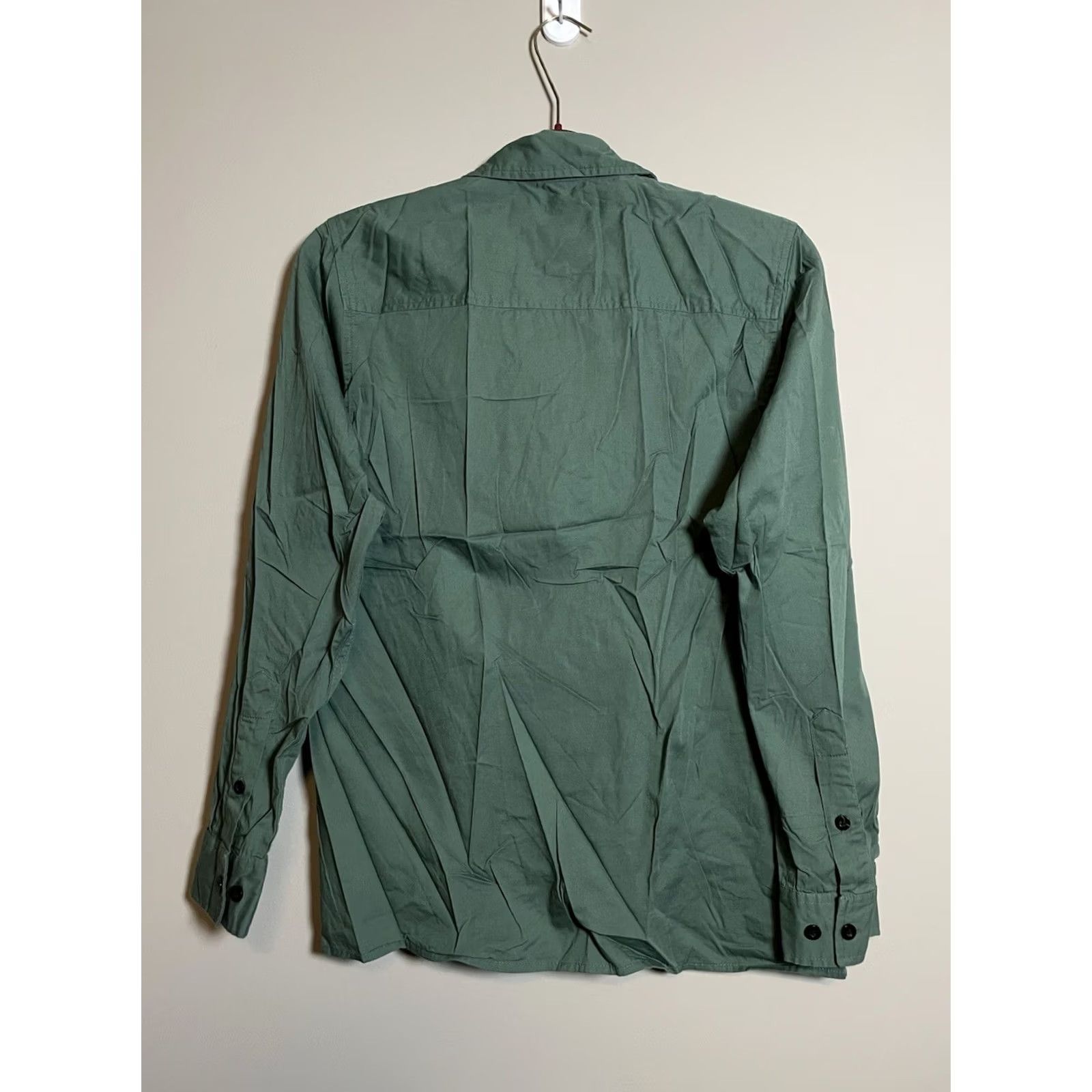Vintage Friday the 13th Camp Crystal Lake J Voorhees Men's Medium Green Long Sleeve Shirt Size US M / EU 48-50 / 2 - 3 Thumbnail