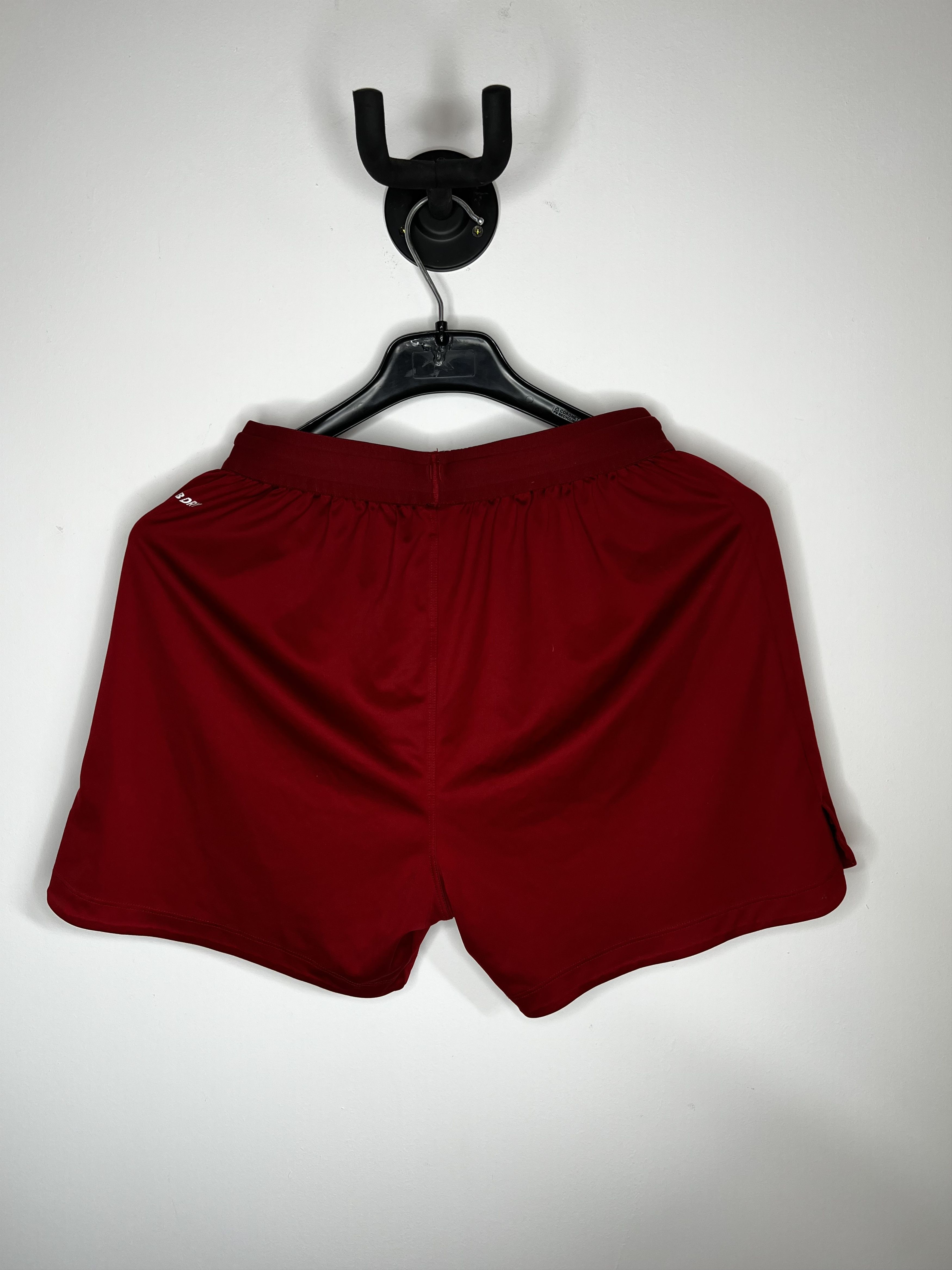 New Balance LIVERPOOL 2019 2020 HOME SHORTS FOOTBALL SOCCER NEW BALANCE Size US 30 / EU 46 - 2 Thumbnail