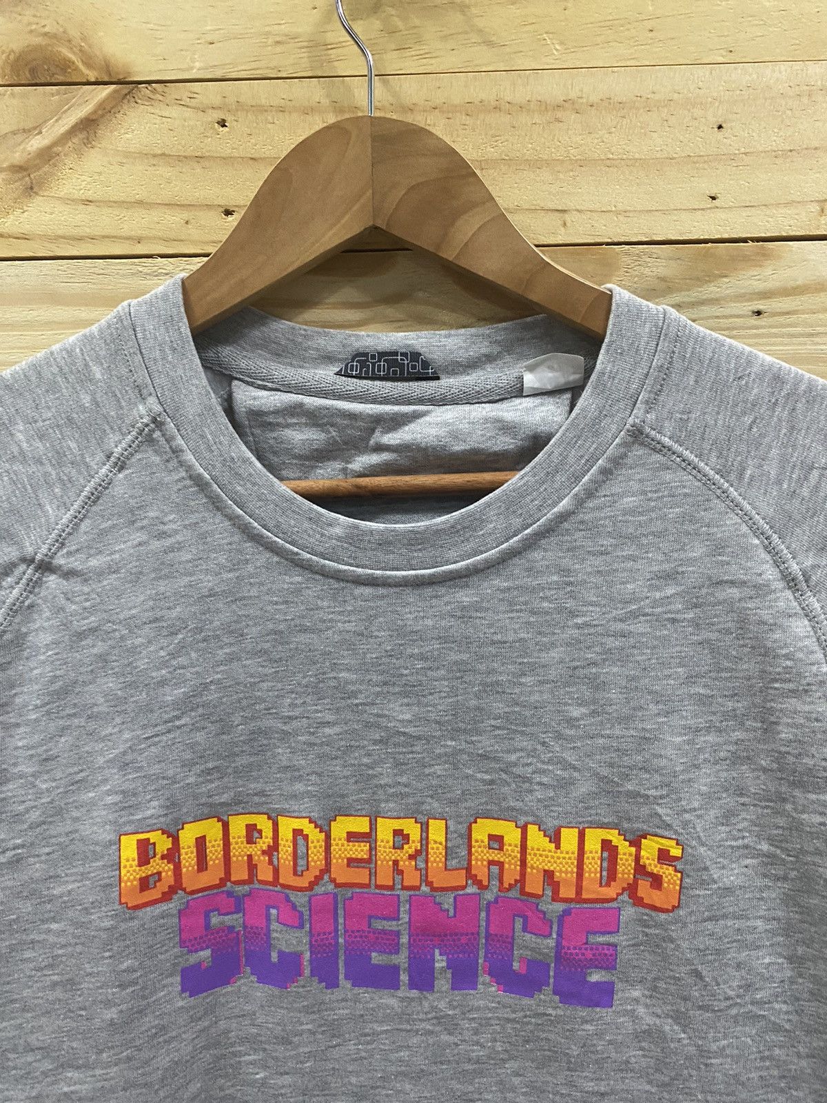The Game Borderland science by Gearbox studio quebec crewneck Size US M / EU 48-50 / 2 - 2 Thumbnail
