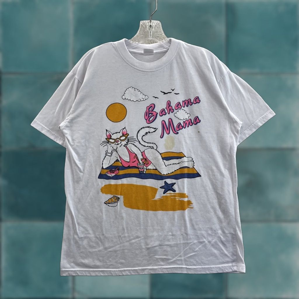 Vintage VINTAGE 80s 90s Dorsett Men Graphic Tee White Large Beach Cat Bahama Mama Size US L / EU 52-54 / 3 - 1 Thumbnail