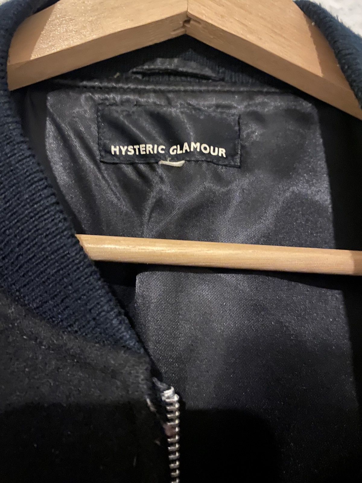 Hysteric Glamour Super rare 90s hysteric glamour cropped versity jacket Size US M / EU 48-50 / 2 - 4 Thumbnail