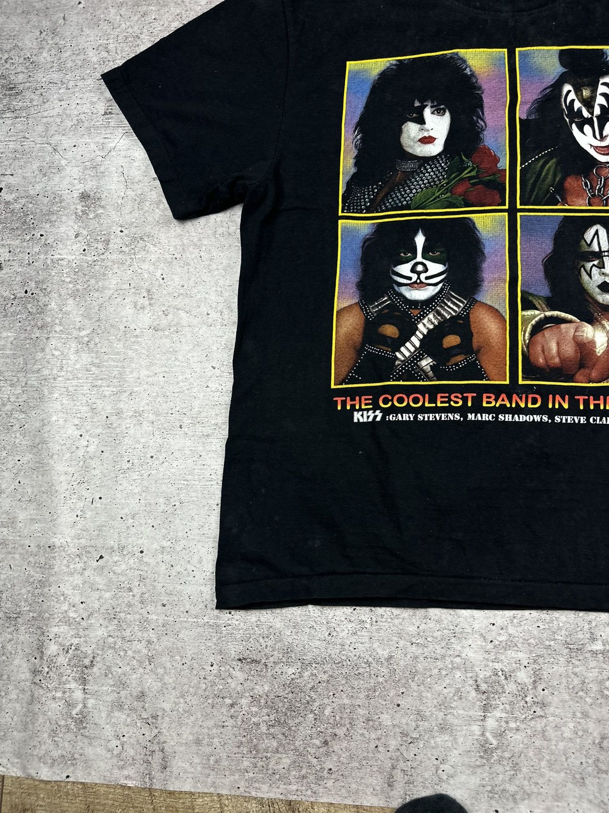 Band Tees 90s Kiss ‘The Coolest Band in the World’ Vintage T Shirt Size US XL / EU 56 / 4 - 5 Thumbnail