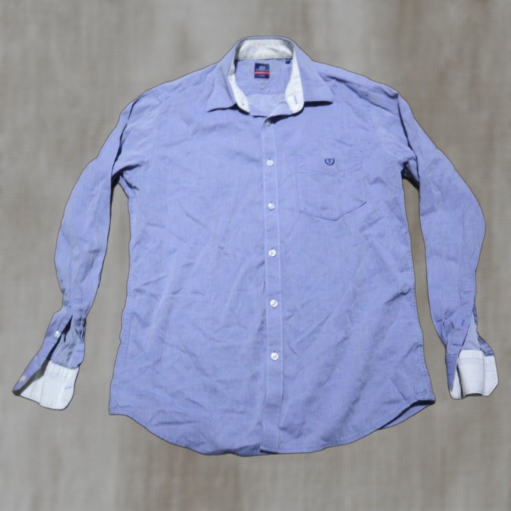 Van Heusen Van Heusen Sport Shirt Button-Up Long Sleeve Adult Men's Size 15.5 40 Blue Size 42R - 1 Thumbnail