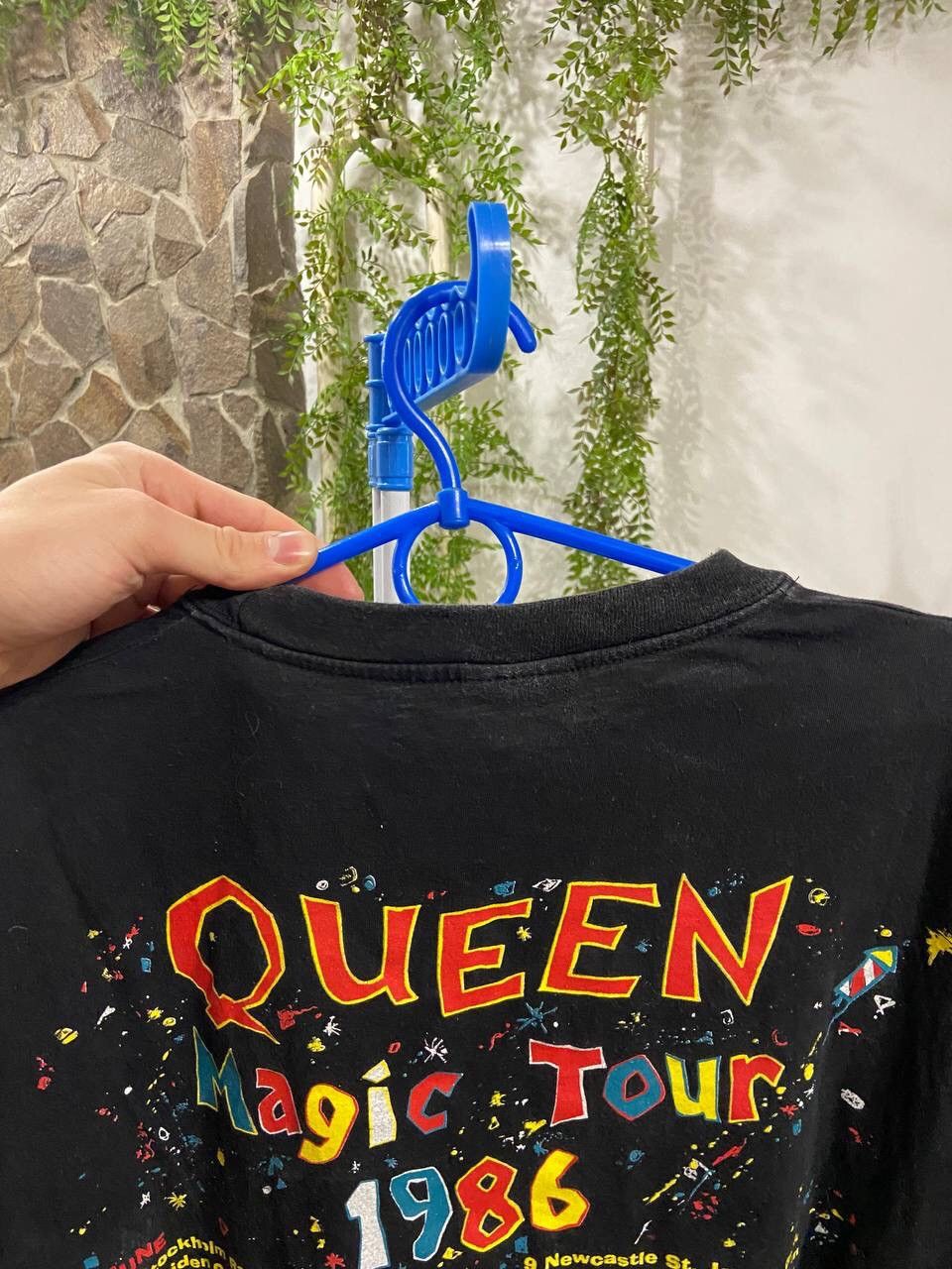 Band Tees Vintage 1986 Queen A King Of Magic All Over Print Band Tee Size US XL / EU 56 / 4 - 16 Thumbnail