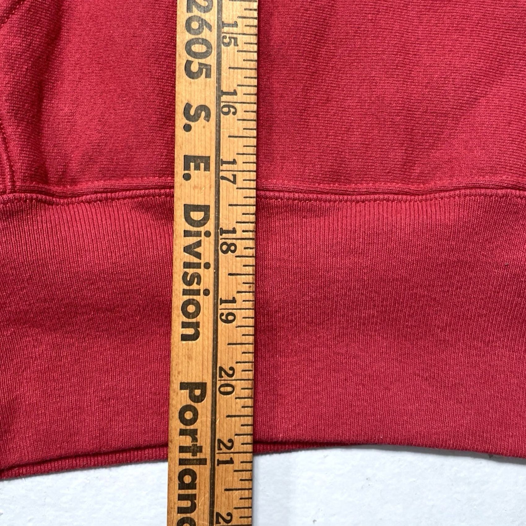 Champion VINTAGE Champion Hooded Sweatshirt USA 70s Reverse Weave Pullover M Adult Size US M / EU 48-50 / 2 - 5 Thumbnail