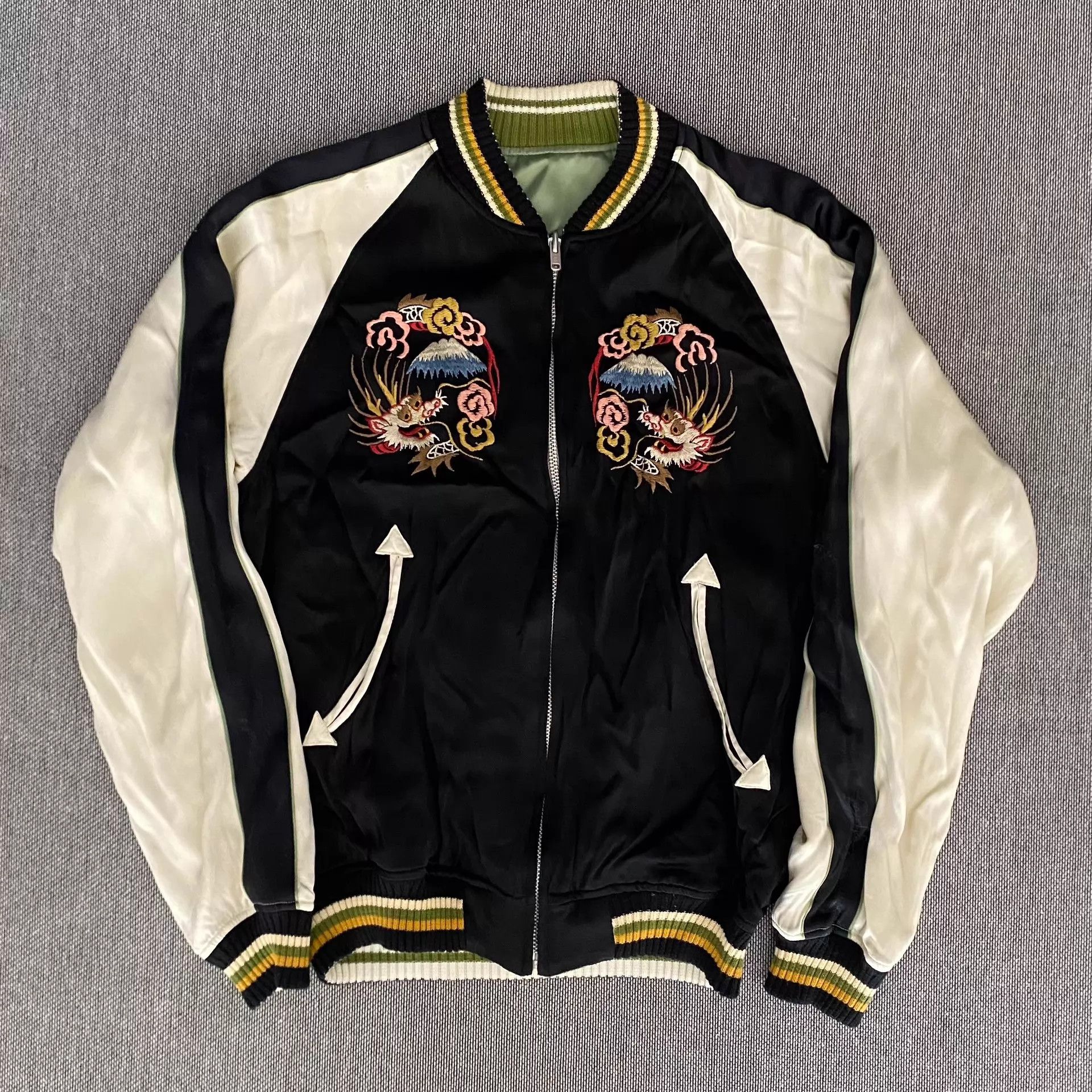 The Flat Head The Flat Head Sukajan Reversible Dragon Tiger Jacket Size US L / EU 52-54 / 3 - 3 Thumbnail