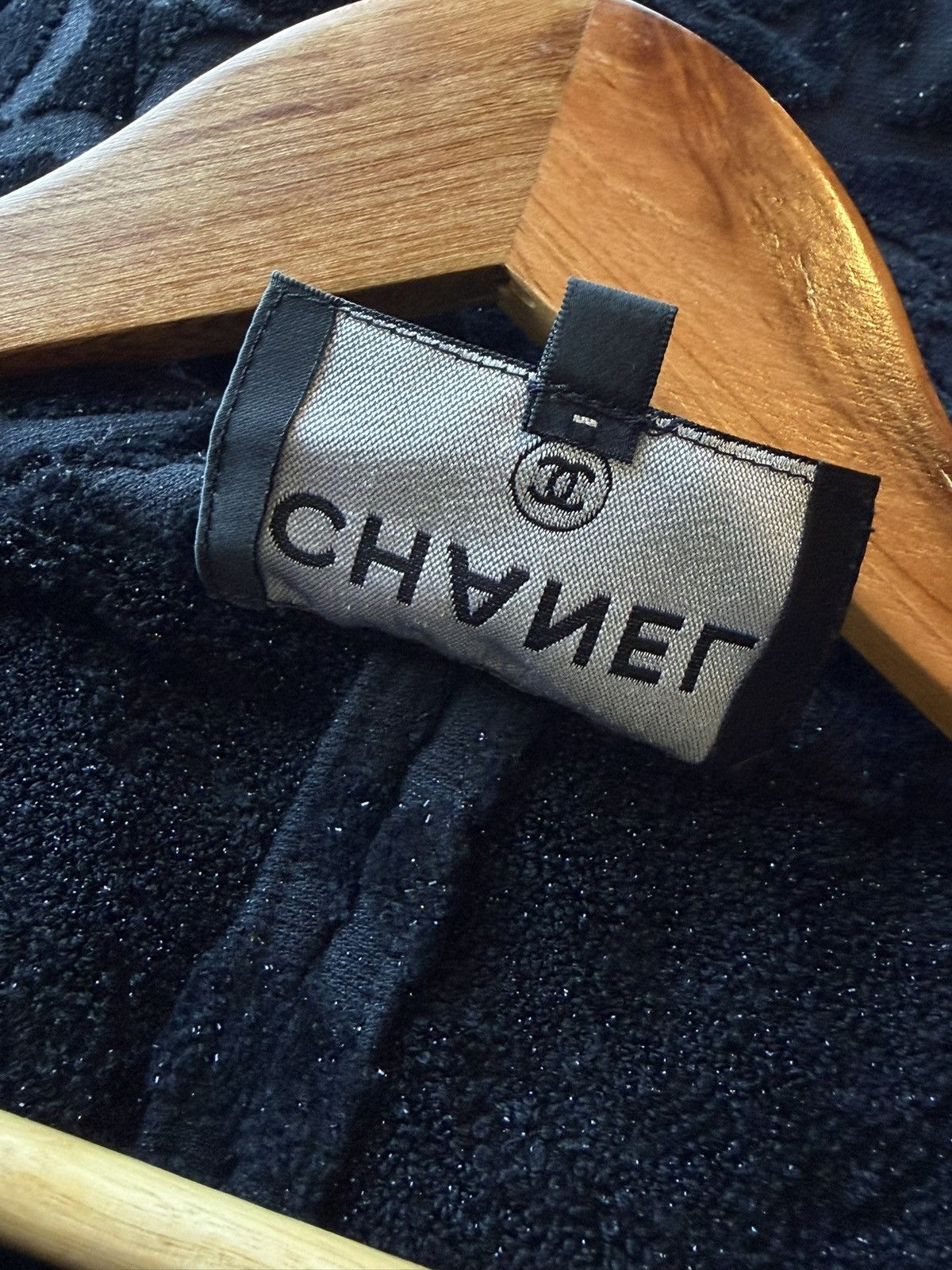Chanel Chanel Black Terry Velour Jacket Camellia Flower Size XS / US 0-2 / IT 36-38 - 6 Thumbnail