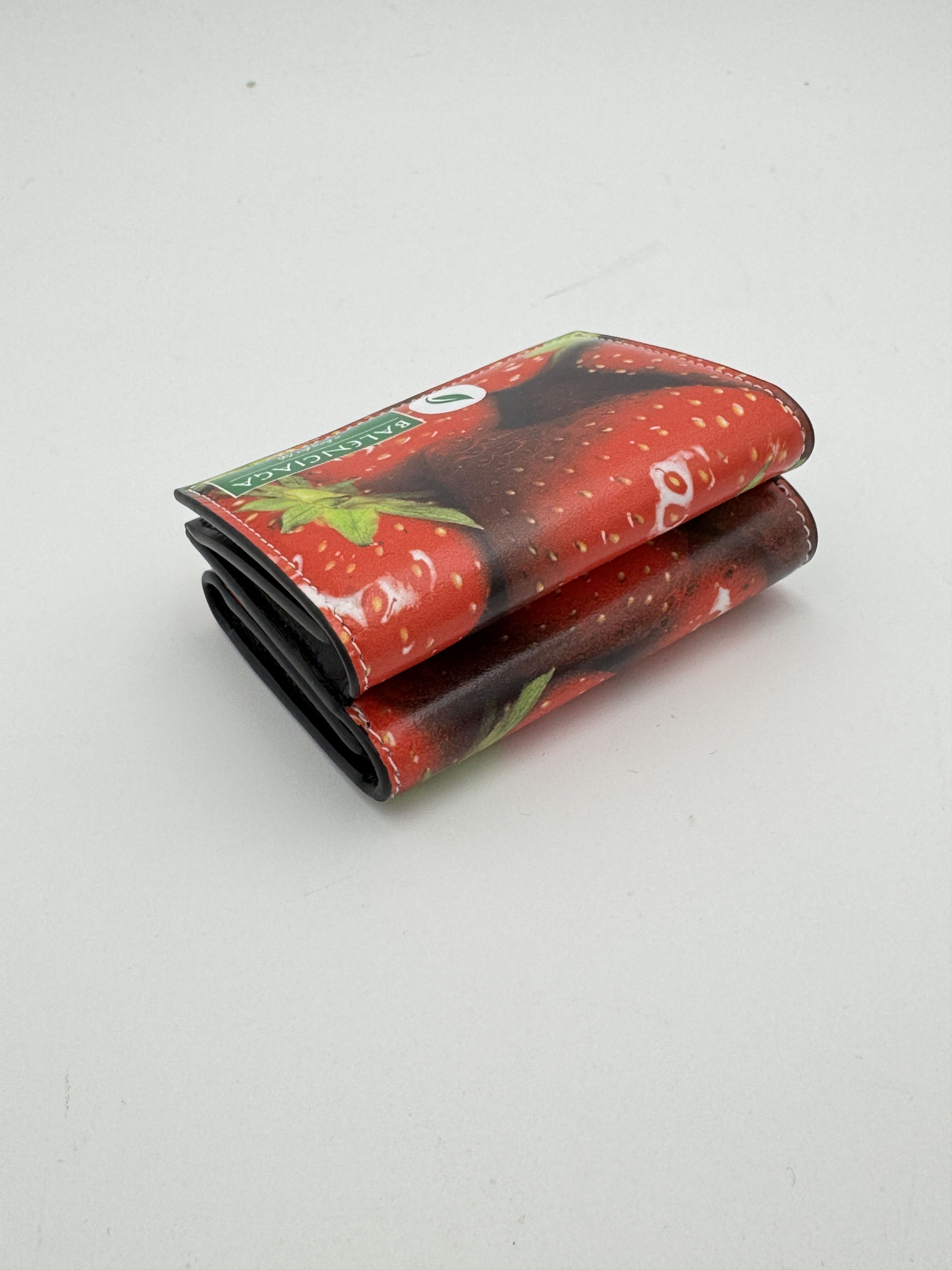 Balenciaga Balenciaga Antwerp Mini Wallet Strawberry Groceries Size ONE SIZE - 3 Thumbnail
