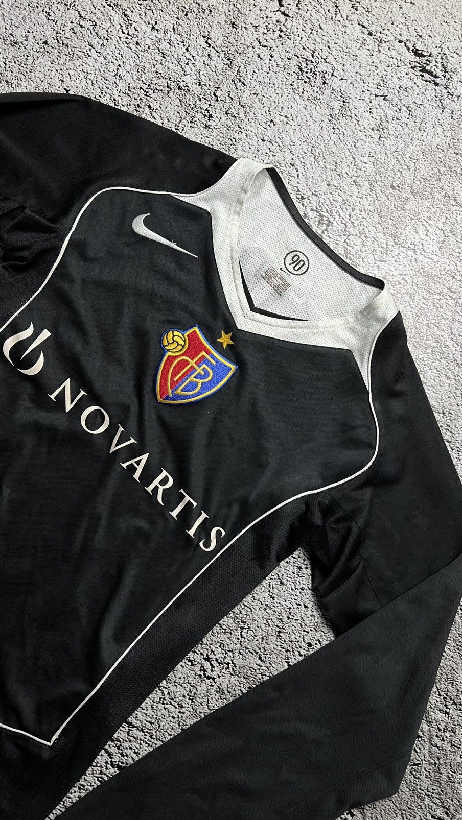 Nike 2004-2006 FC Basel Switzerland Mladen Petric nike jersey Size US XS / EU 42 / 0 - 3 Thumbnail