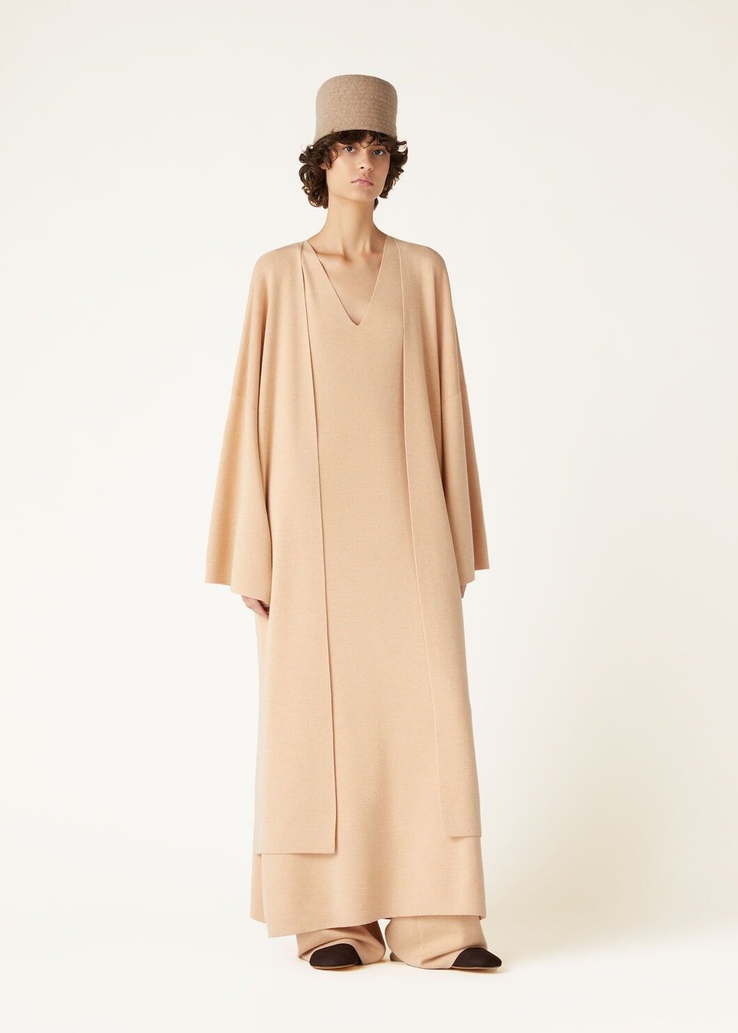 Loro Piana o1w1db10825 FAO4507 Cocooning Cardigan in Camel Size M / US 6-8 / IT 42-44 - 2 Thumbnail