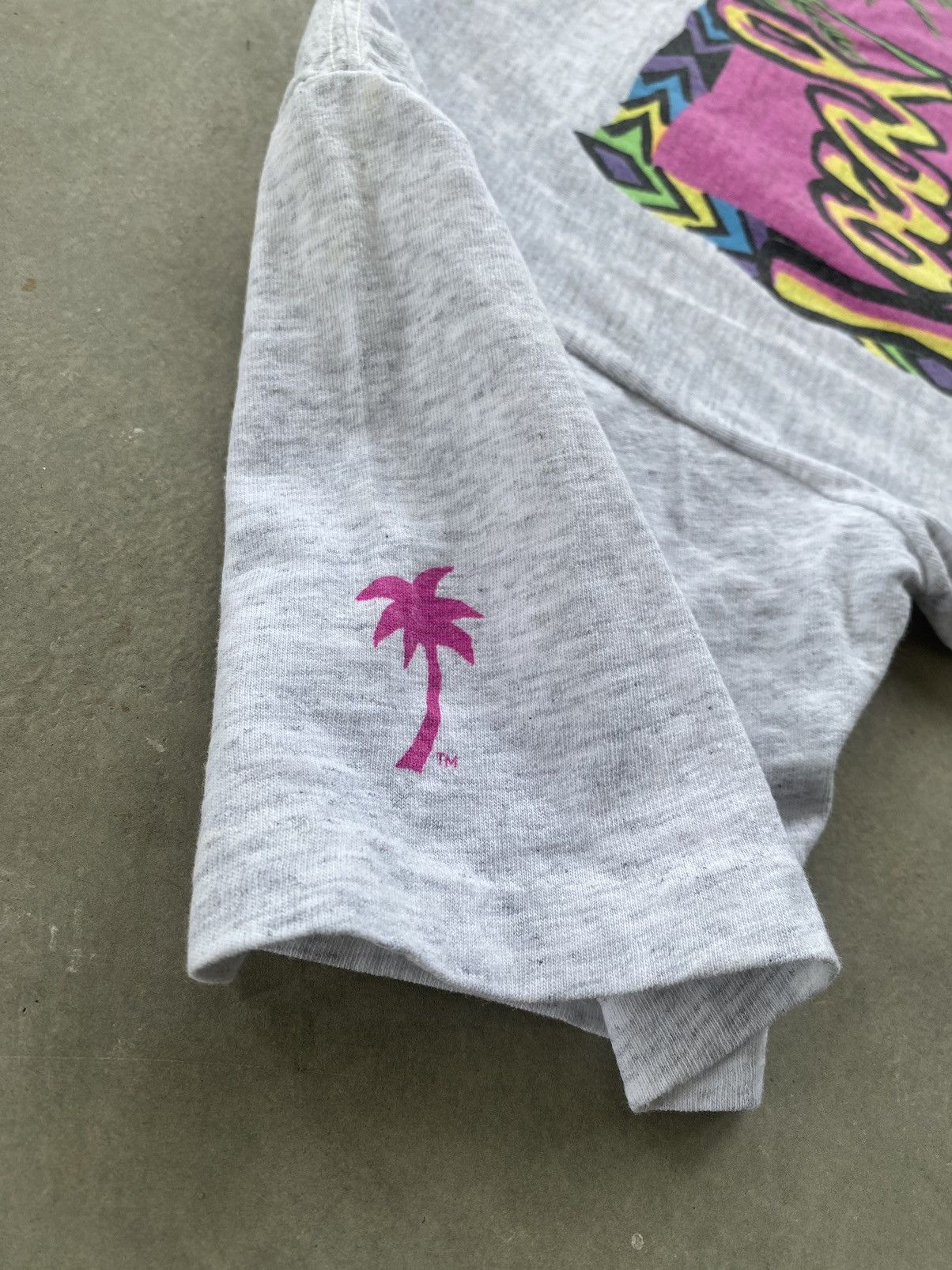 Vintage VINTAGE LOCAL MOTION HAWAII TEE Size US M / EU 48-50 / 2 - 5 Thumbnail