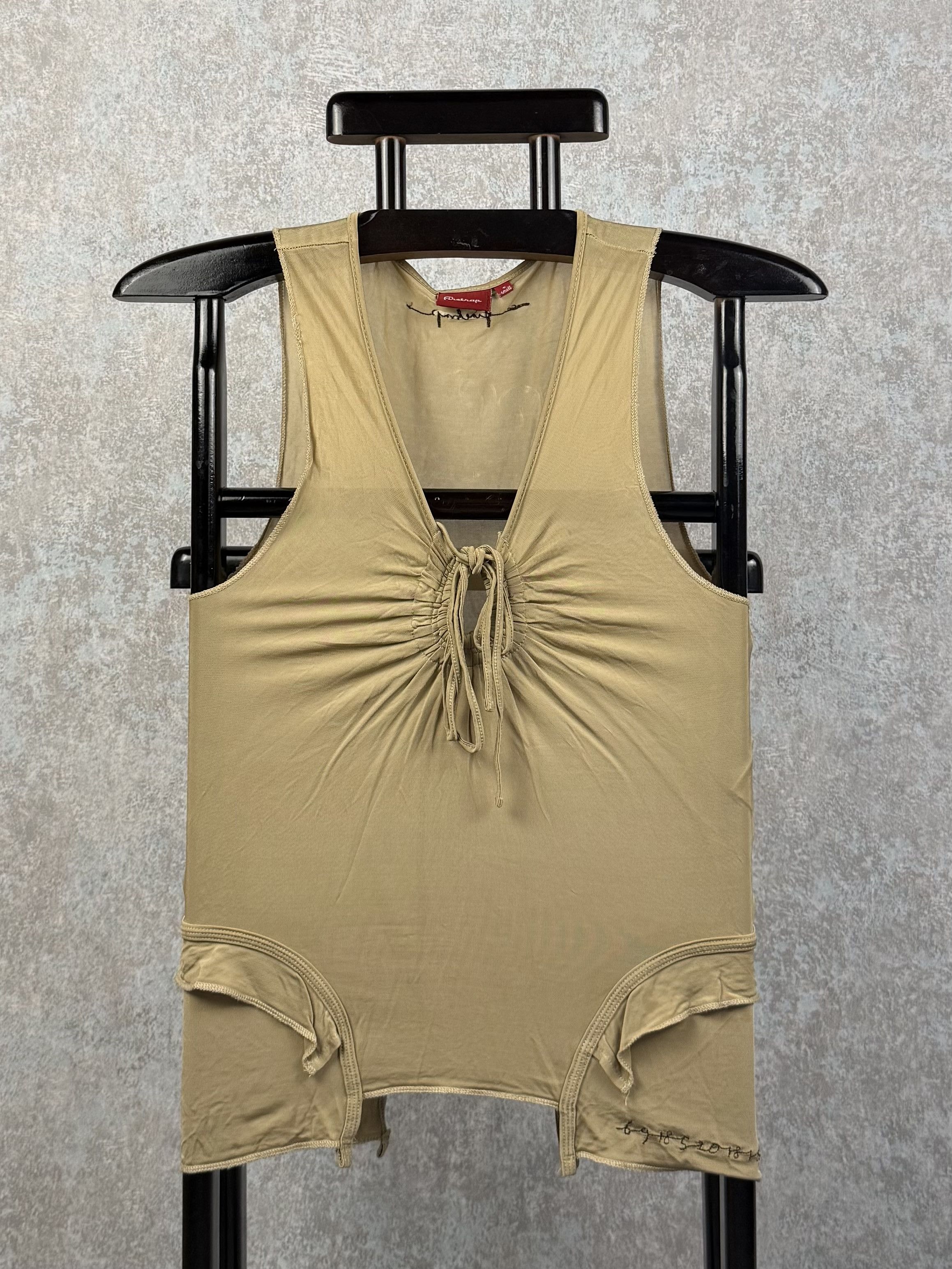 Japanese Brand Firetrap Vintage Women’s Y2K Style Tank Top Size S / US 4 / IT 40 - 1 Thumbnail
