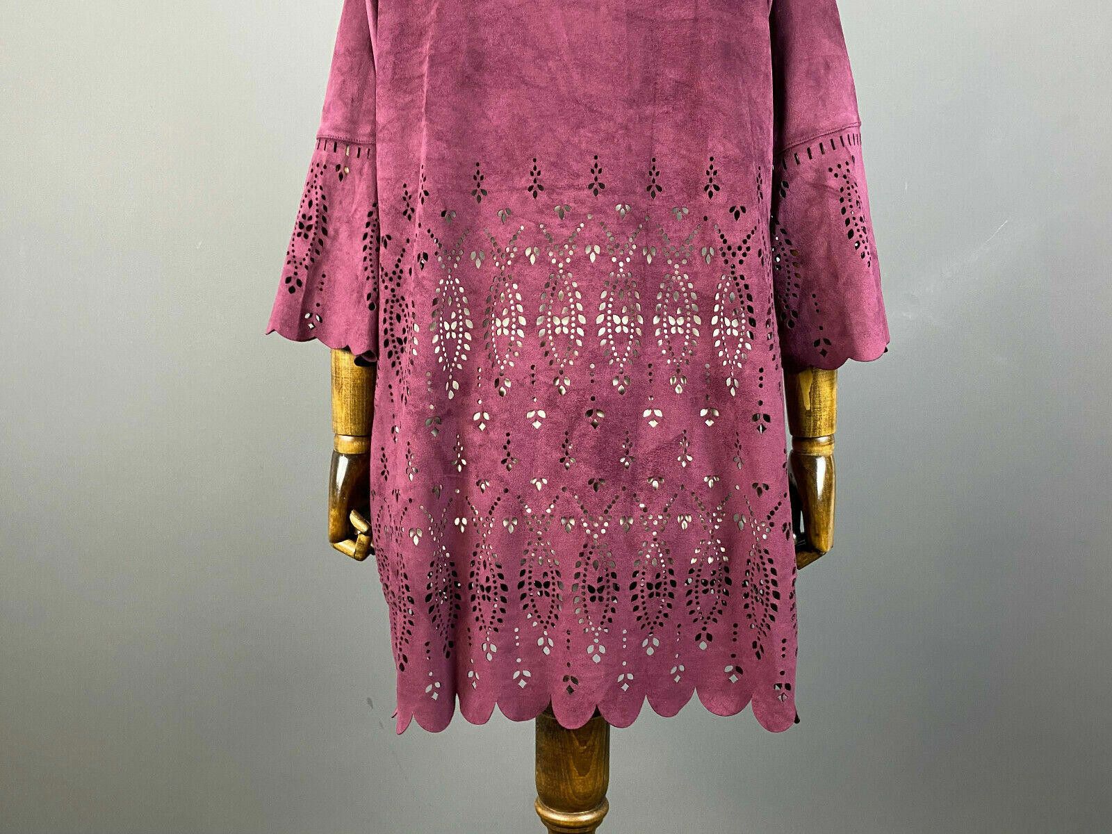 Designer Ladies Tredy Red V-Neck Aztec Print Cardigan Cape Size 44 Size M / US 6-8 / IT 42-44 - 8 Thumbnail