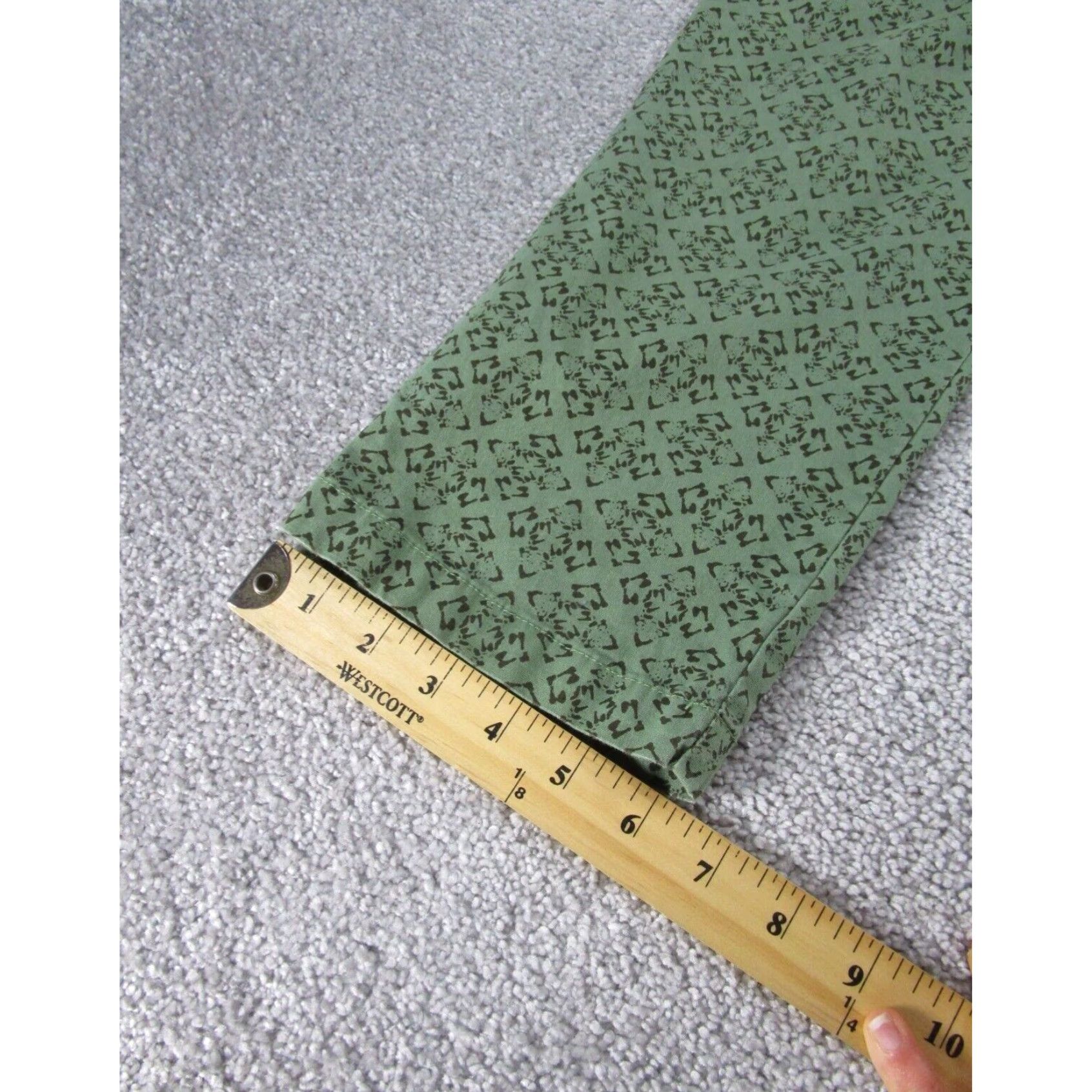 Patagonia Womens Six Inch Stretch All Wear Capri Pants In Green Chino With Comfortable Fabric Size 28" / US 6 / IT 42 - 7 Thumbnail