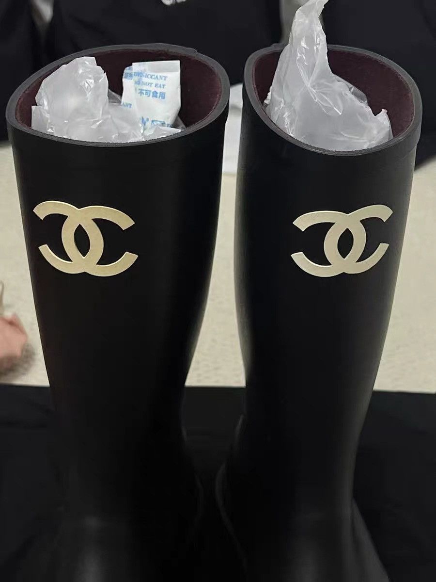 Chanel Chanel Rain Boots with Protective Coating. Size US 8 / EU 41 - 9 Thumbnail