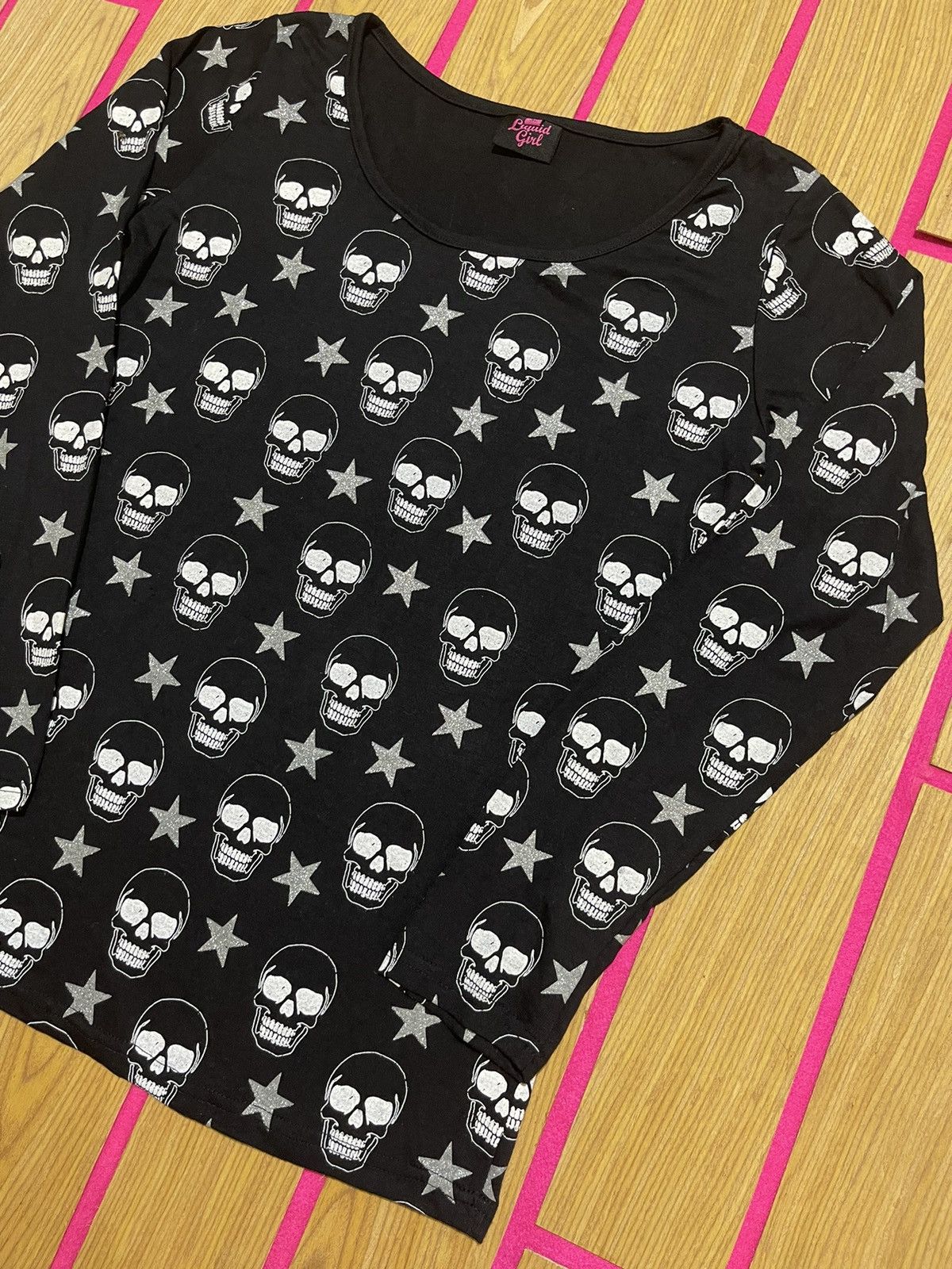 If Six Was Nine Y2K LIQUID GIRL long sleeve tshirt skull pull print style Size US M / EU 48-50 / 2 - 2 Thumbnail