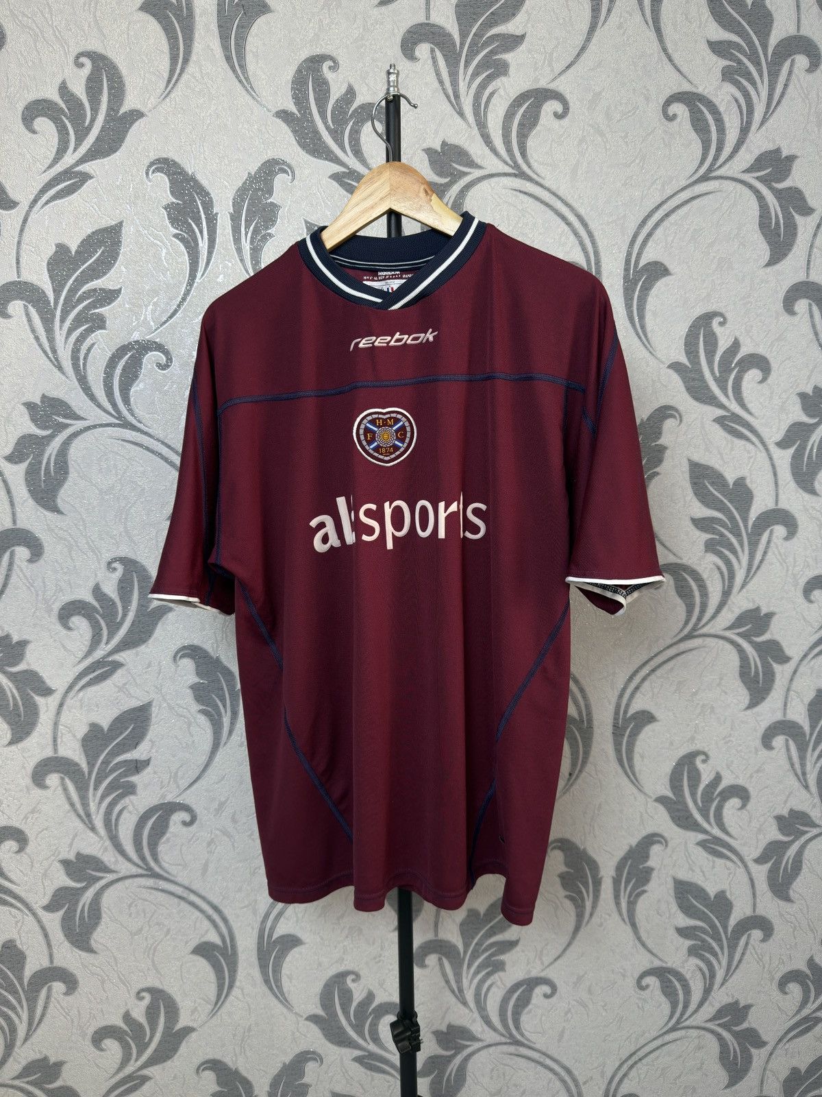 Reebok VTG Reebok Hearts of Midlothian 2002/2004 Home Shirt Jersey Size US XL / EU 56 / 4 - 12 Thumbnail