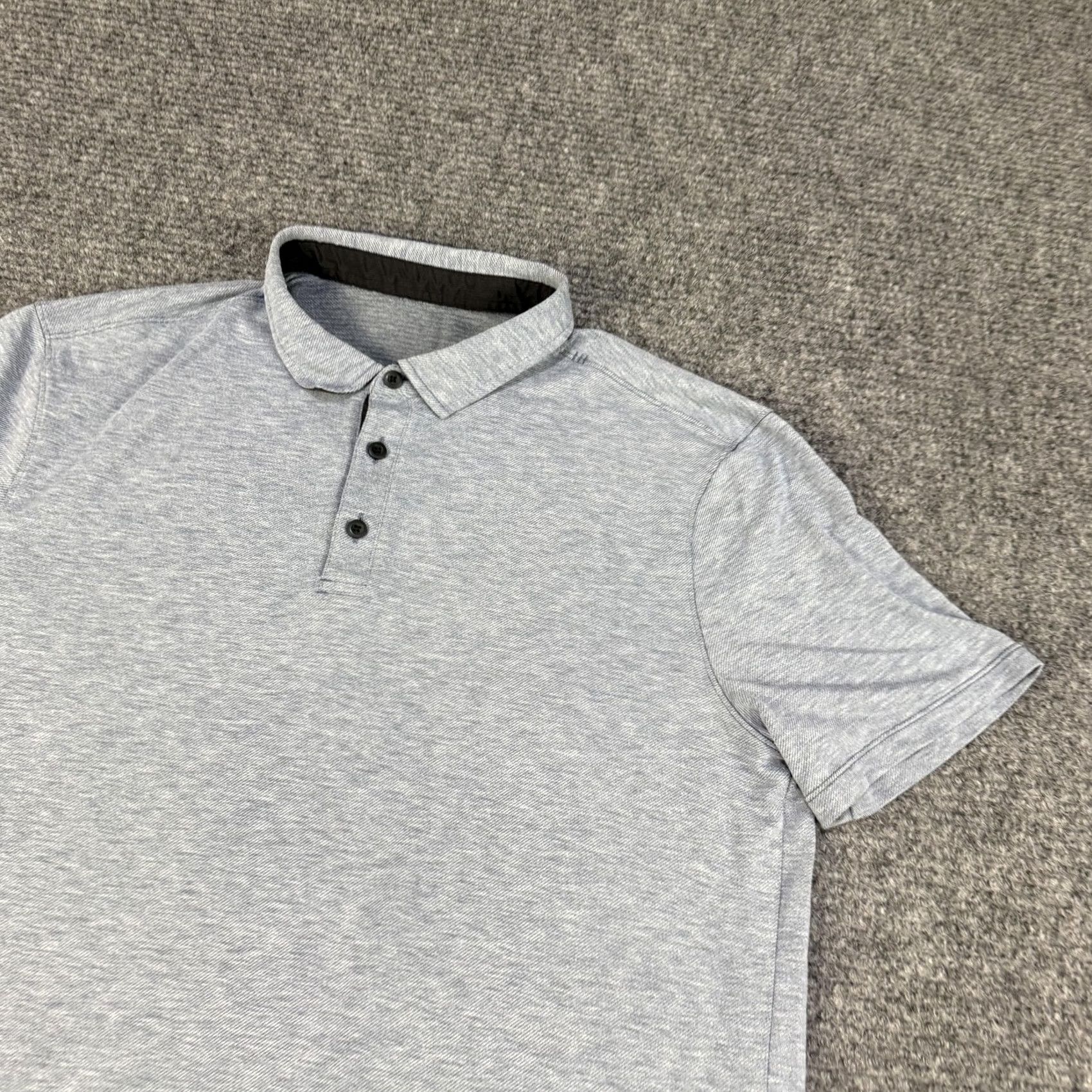 Lululemon Lululemon Polo Shirt Mens Large Gray Heather Performance Golf Athletic Stretch Size US L / EU 52-54 / 3 - 3 Thumbnail