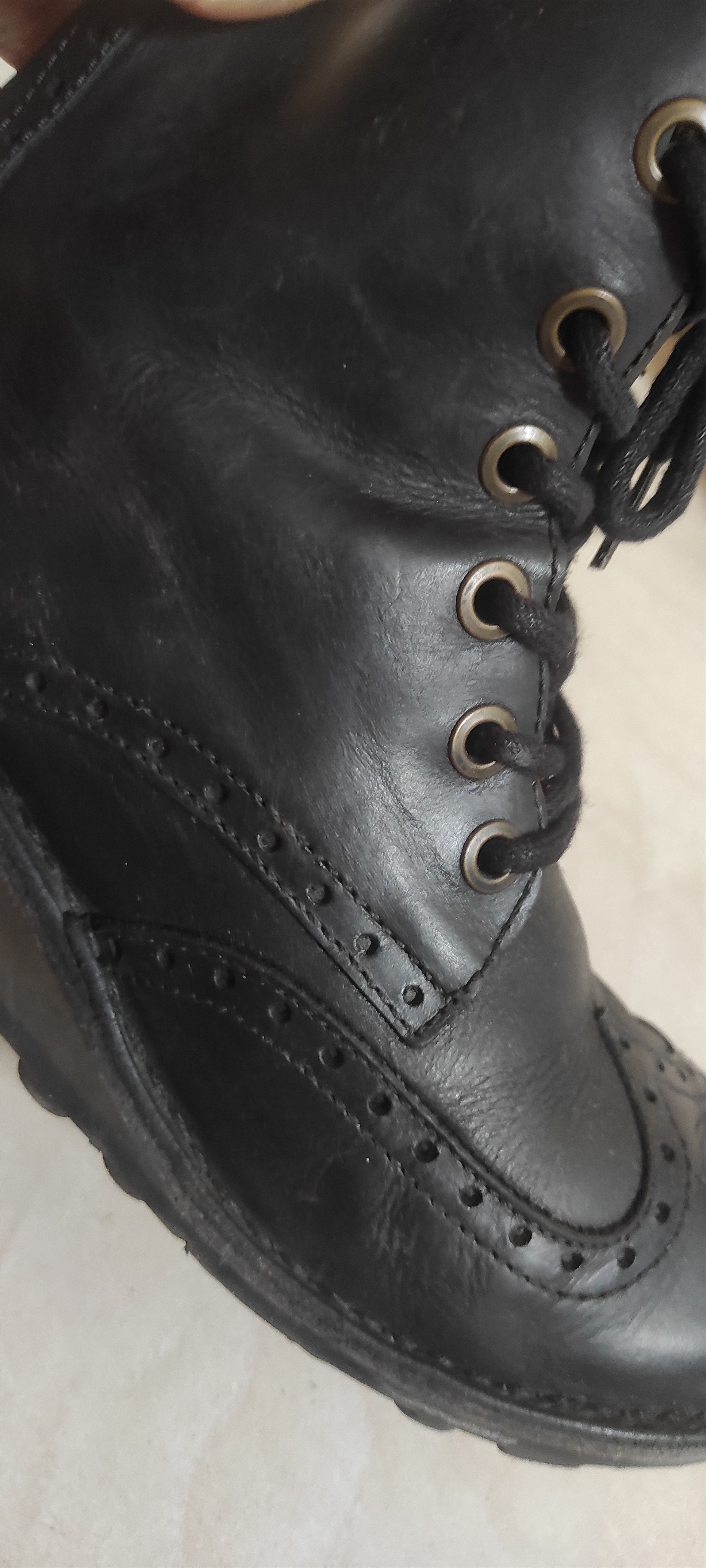 Fly London FLY LONDON Leather Brogue Low-wedge Lace-up ankle Boots Size US 9 / IT 39 - 8 Thumbnail