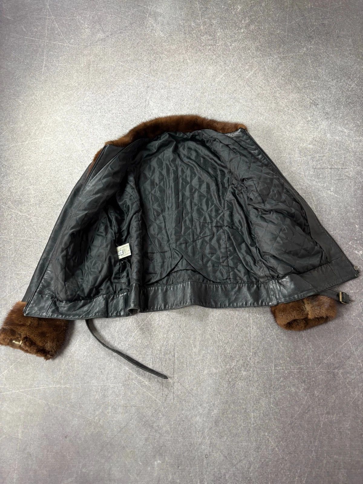 Yohji Yamamoto 2000s ISSEY MIYAKE STYLE MINK FUR/LEATHER JACKET Size US M / EU 48-50 / 2 - 6 Thumbnail