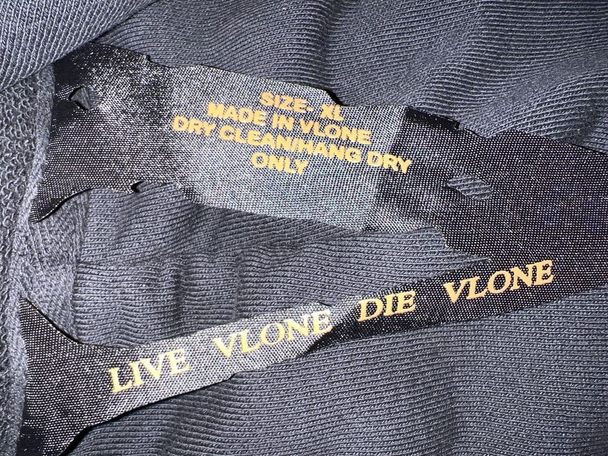 Palm Angels × Vlone VLONE x Palm Angels Black Purple Hoodie XL (2018) Size US XL / EU 56 / 4 - 3 Thumbnail