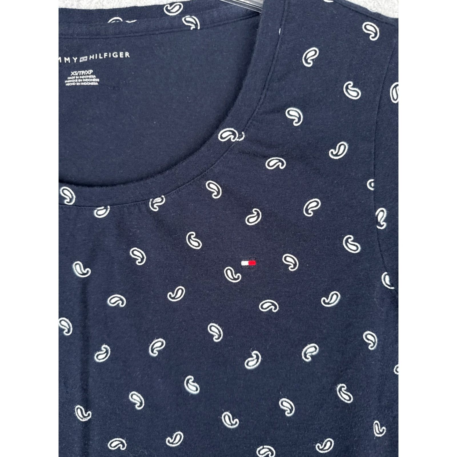 Tommy Hilfiger VINTAGE Tommy Hilfiger Shirt Women XS Blue Round Neck Short Sleeve Cotton Blend Polka Dot Basic 90s Casual Womens XS Blue Theme Outdoor Sports Size XS / US 0-2 / IT 36-38 - 6 Thumbnail