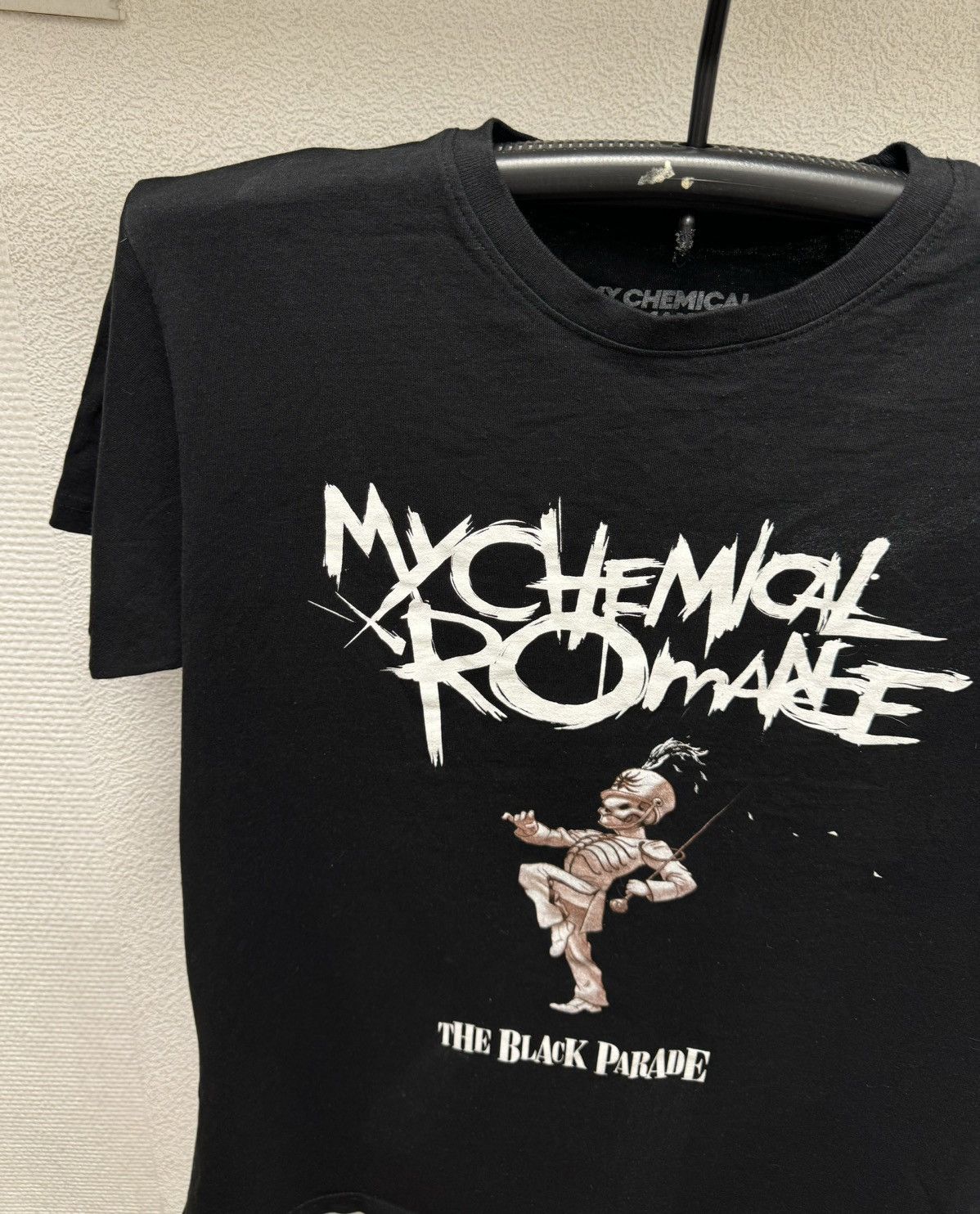 Band Tees My Chemical Romance black parade vintage band tee L sz Size US L / EU 52-54 / 3 - 7 Thumbnail