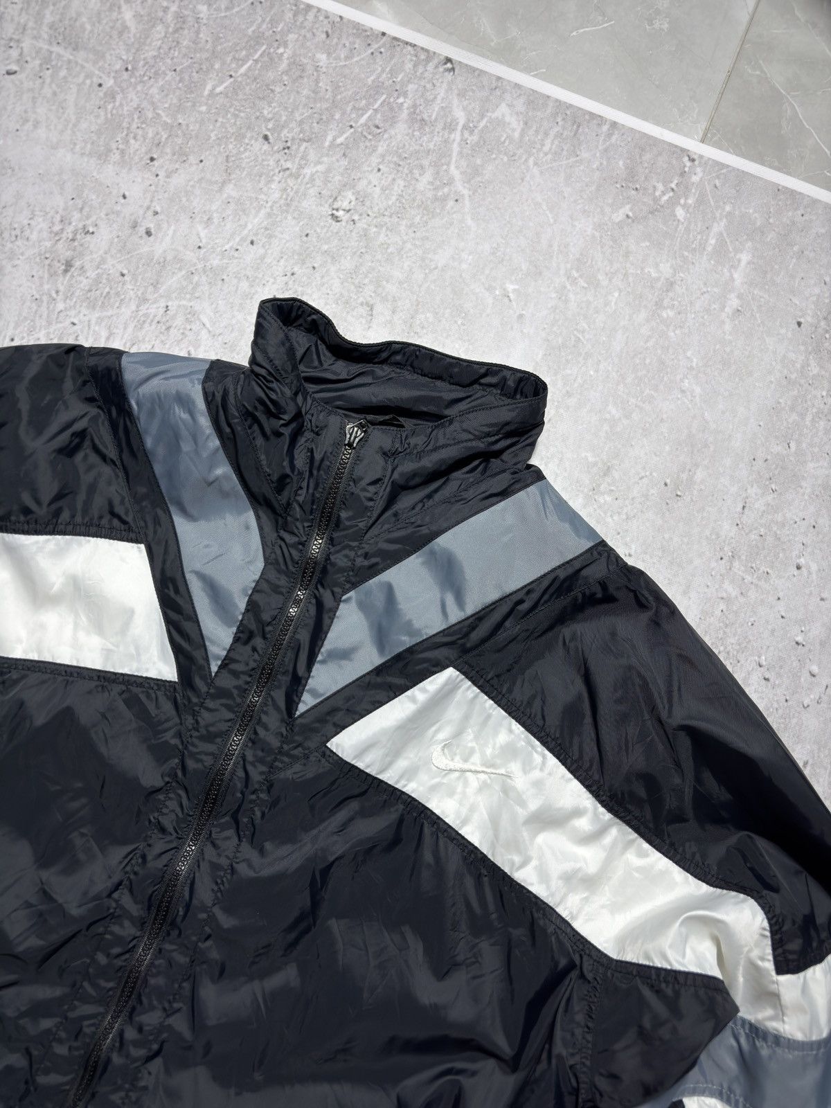 Nike Nike vintage jacket windbreaker Size US XL / EU 56 / 4 - 4 Thumbnail