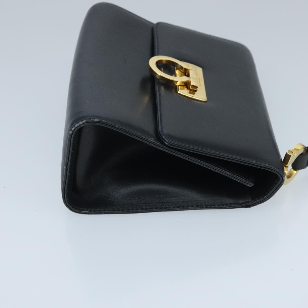 Salvatore Ferragamo Salvatore Ferragamo Gancini Shoulder Bag Leather Navy Gold Size ONE SIZE - 3 Thumbnail