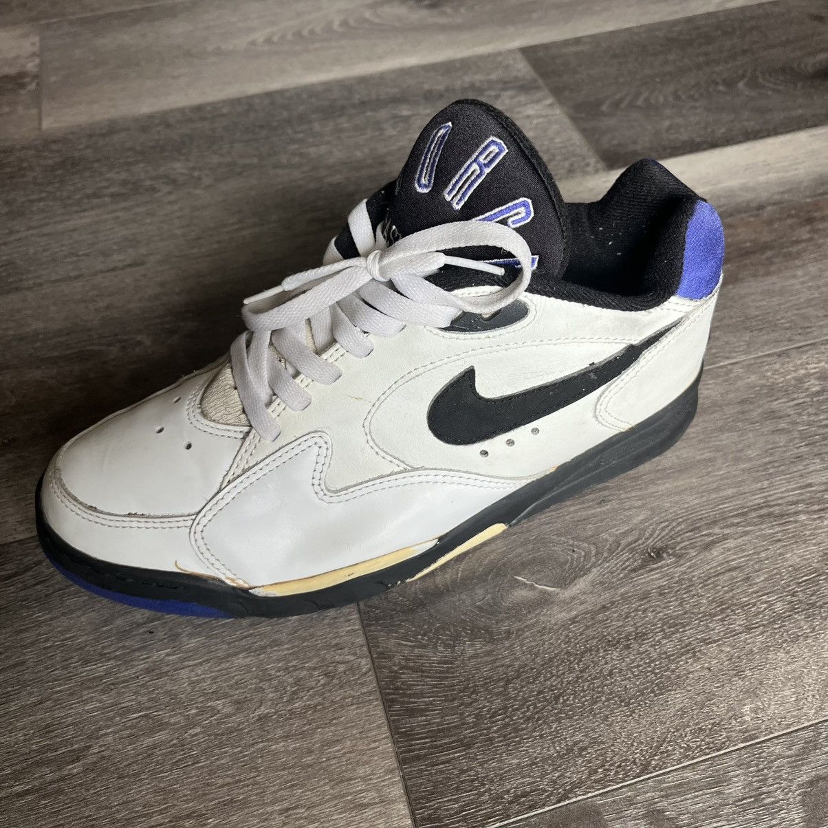 Nike Rare Vintage 1992 Nike Force Basketball Low OG Shoes Size 9 Size US 9 / EU 42 - 10 Thumbnail