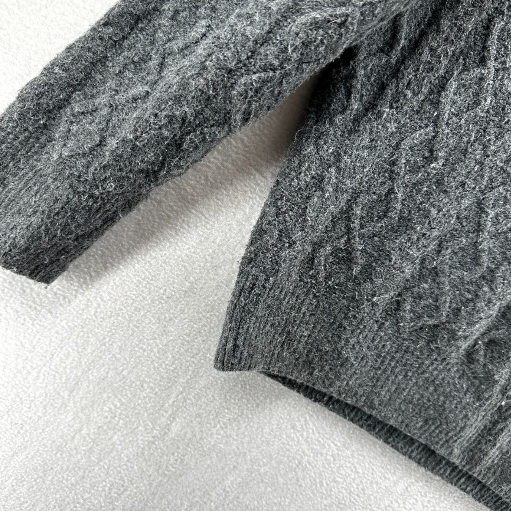 Abercrombie & Fitch Abercrombie & Fitch Pullover Sweater Gray Men's Small Oversized Long Sleeve Shirt Size US S / EU 44-46 / 1 - 4 Thumbnail